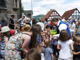 Kirchweih- und Johannifest (Foto: Karl-Franz Thiede)